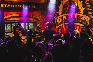 爱游戏app注册-全国高校体育舞蹈大赛舞姿优美技艺精湛，大学体育舞蹈大赛